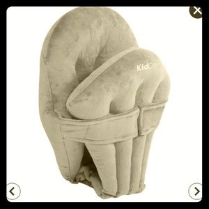 Huggapod infant support